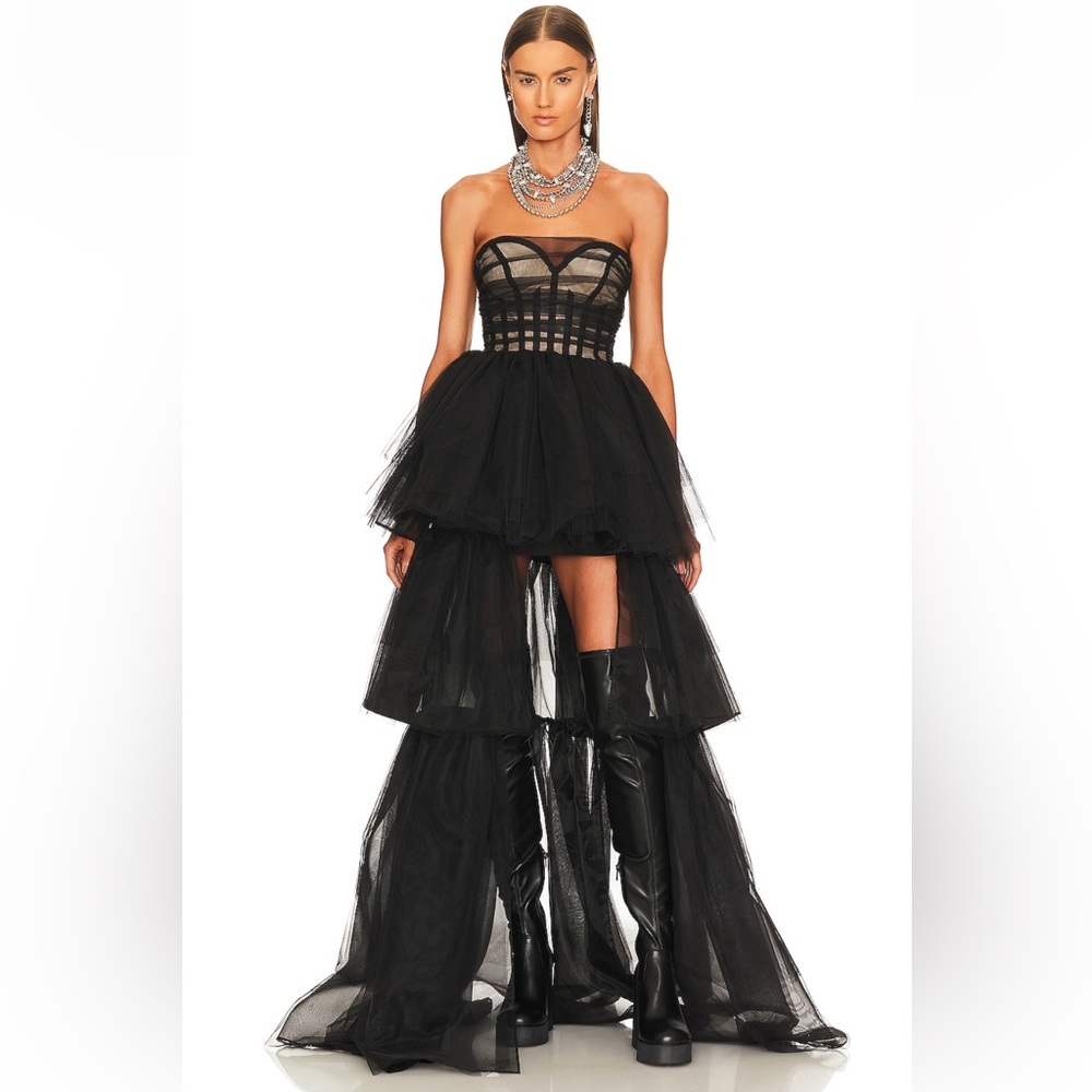 EUC NBD Paula Gown - Black